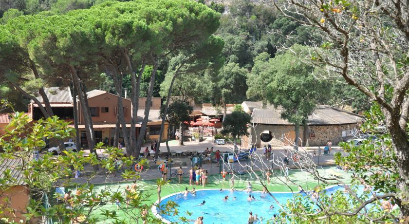 Hôtel Kampaoh Cala Pola à Tossa de Mar Extérieur photo